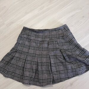 Plaid Gray Skirt - Girls